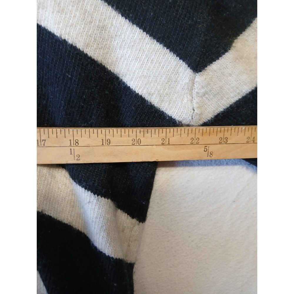 H‎ & M Wool Blend Black and White Striped V-Neck Sweater Womens Medium Collared - Picture 6 of 11
